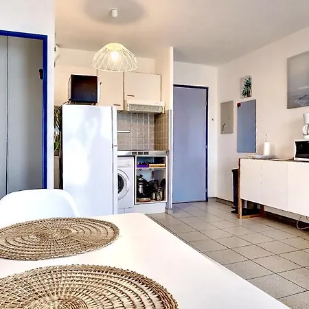 Charmant T2 Avec Wifi Parking Piscine Tennis Proche Plage Et Port Apartamento *